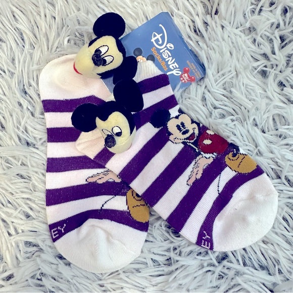 🆓FREE with purchase! Disney Mickey Mouse Striped Ankle Socks NWT - Picture 1 of 10